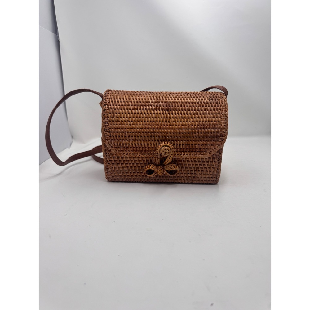 Woven Crossbody Bag in Brown
